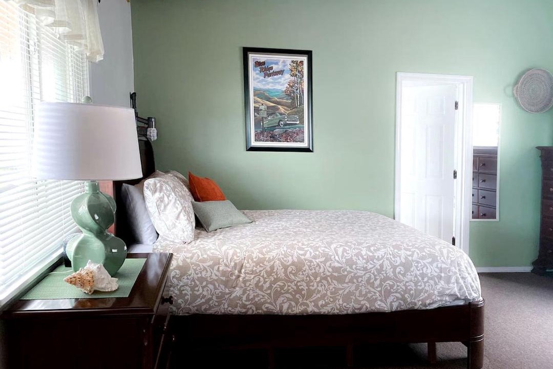 Photo of Bedroom in Klamath