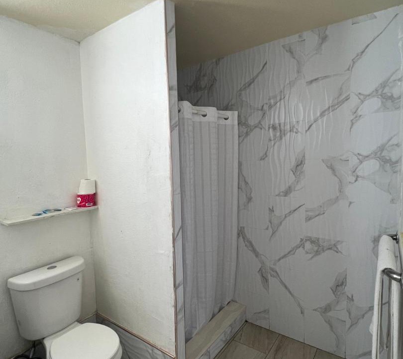 Photo of Bathroom in Sylmar