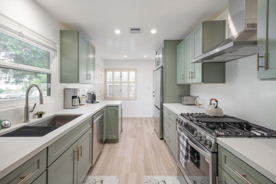 Photo of Kitchen in Sunset Cliffs