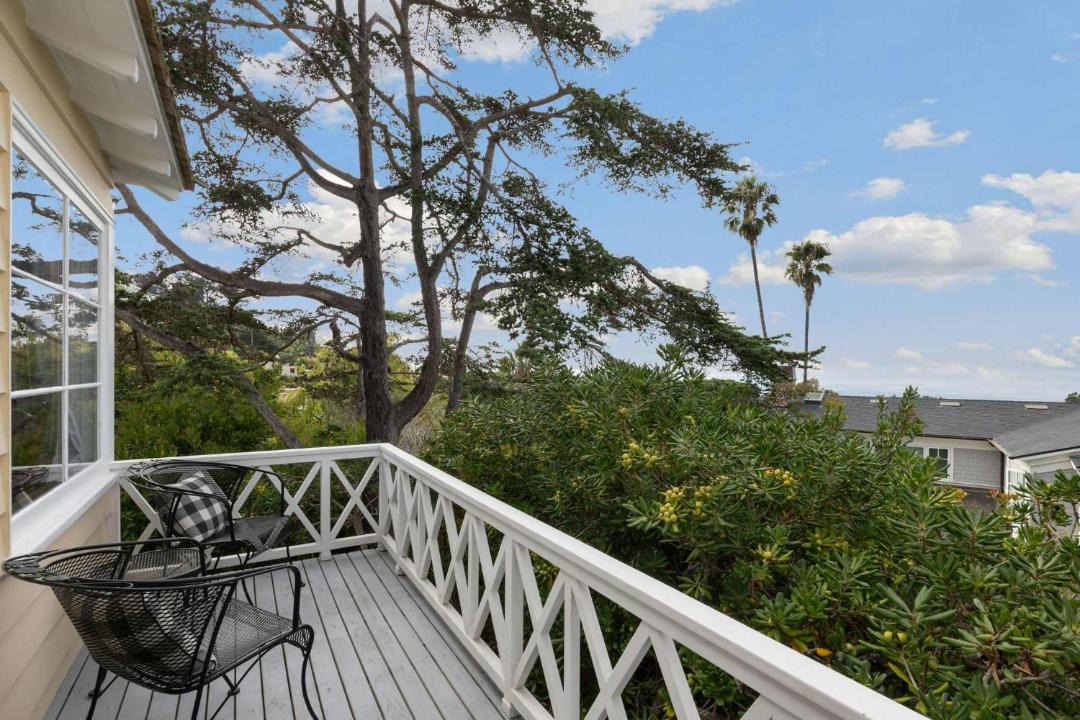 Photo of Patio Balcony in Country Club