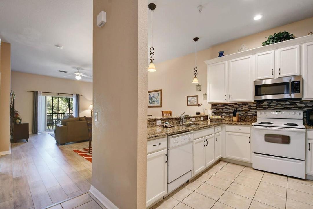 Photo of Kitchen in Bahama Bay