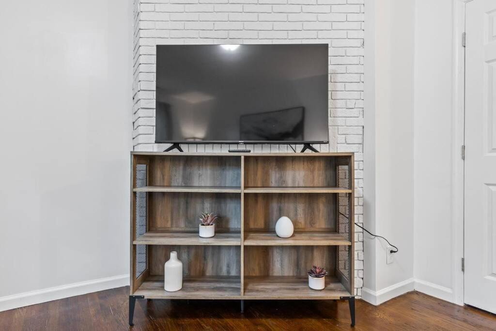 Photo of Livingroom in Hopewell