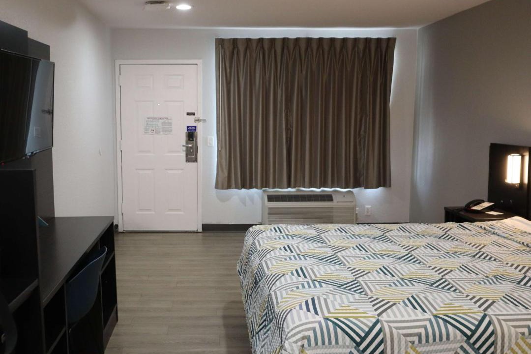 Photo of Bedroom in Nestor