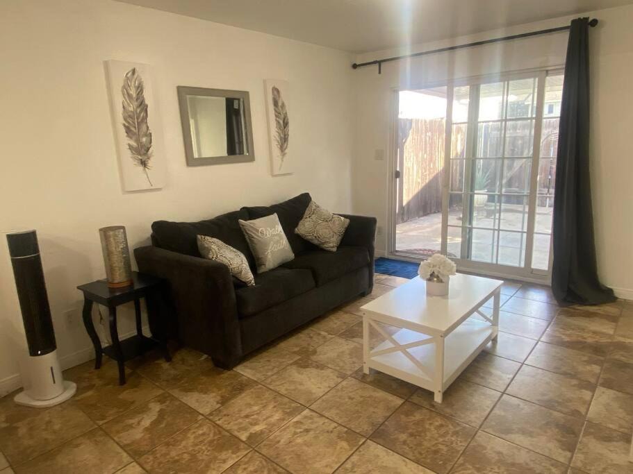 Photo of Livingroom in Rolando Village
