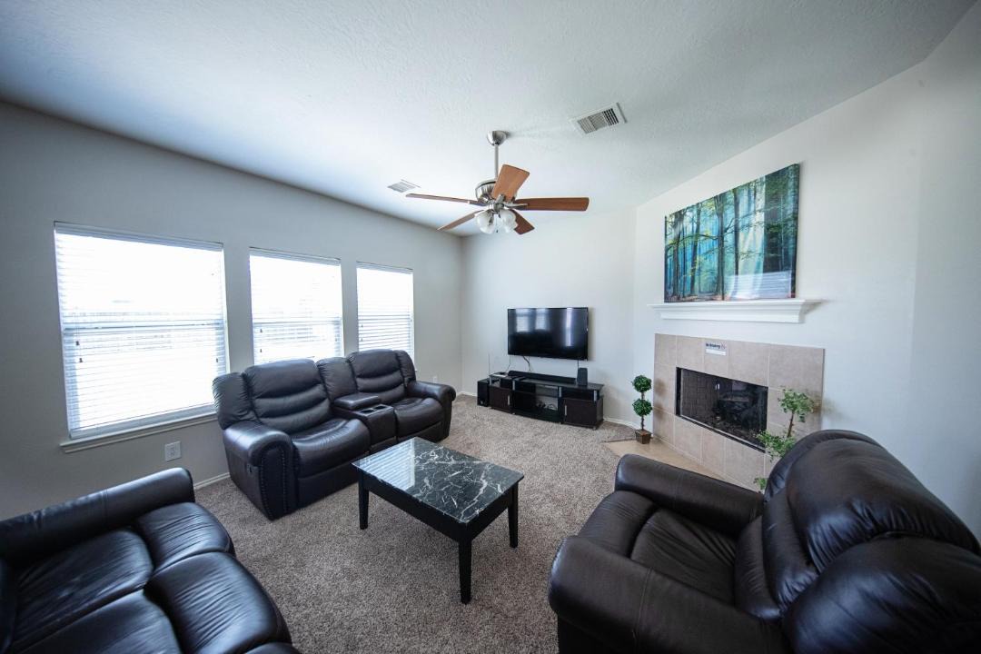 Photo of Livingroom in Pearland