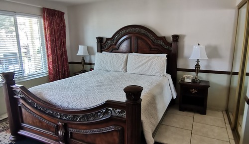 Premium Room, 1 King Bed, Balcony