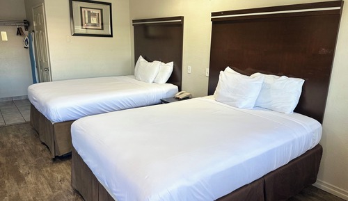 Standard Room, 2 Queen Beds, Non Smoking