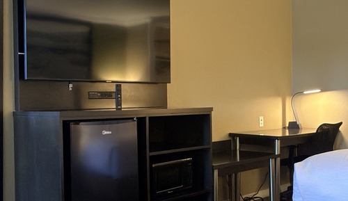 Standard Room, 2 Queen Beds, Mobility Accessible (Hearing Accessible)