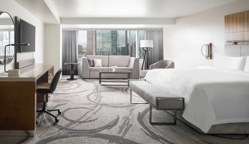 Junior Suite, 1 King Bed with Sofa bed