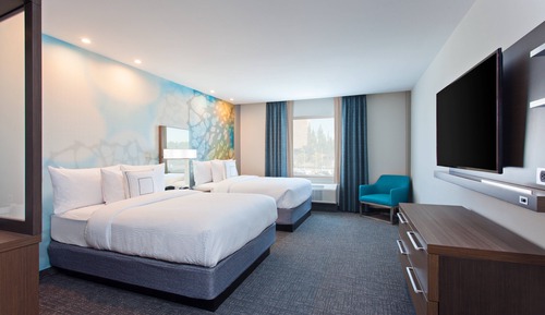 Studio, Multiple Beds, Accessible Bathtub