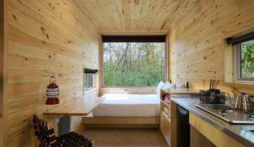 Cabin with Queen Bed - Accessible