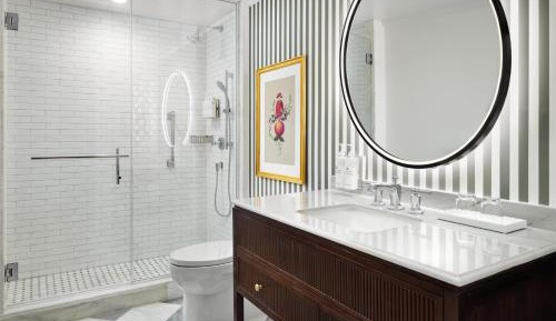 Queen Room with Oceanfront