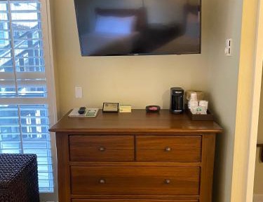 Standard King Room