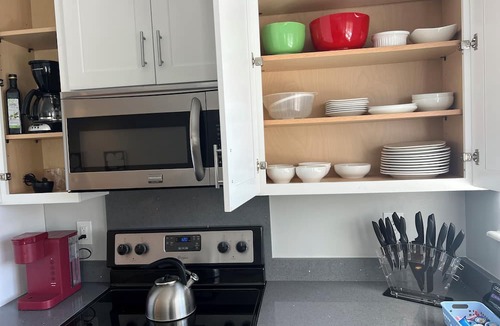 Villa Heights Apartment | 2-Bedroom Apt2- 2 mins to Uptown Charlotte